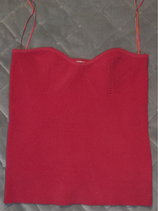 Hunter & Brown Tops - Red Knit Sleeveless Cami Top